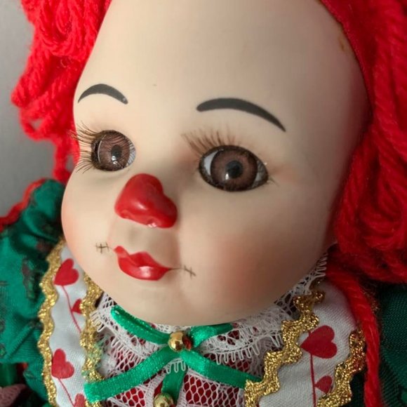 Marie Osmond Jingles and Belle Christmas Dolls - Picture 10 of 10